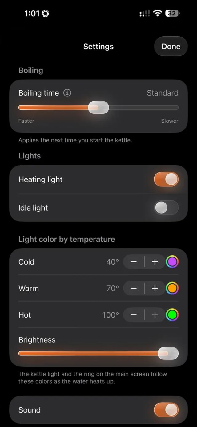 Kettle Settings screen with boiling time, lights, light colours by temperature and sound.